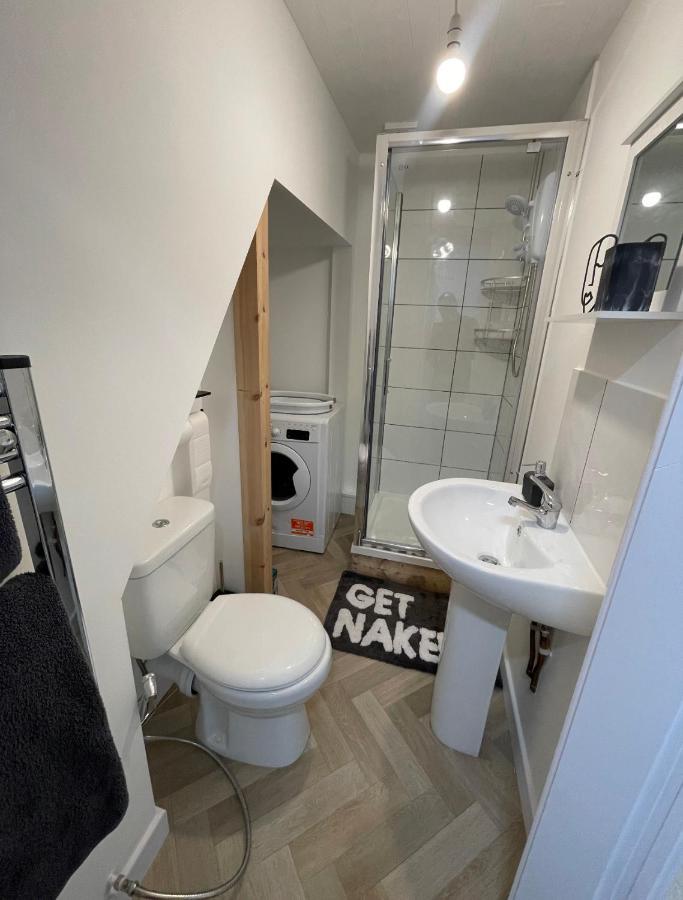 Unique Duplex Apartment Free Parking Free Wi-Fi 6 Minutes From Leeds City Centre Exterior foto